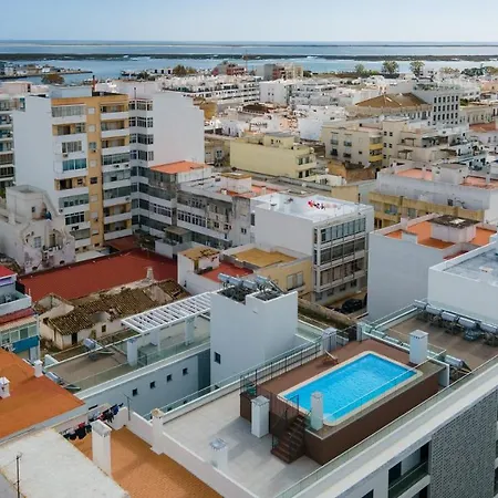 Apartment Brand New 2 Bdr Flat W/rooftop Pool By Lovelystay