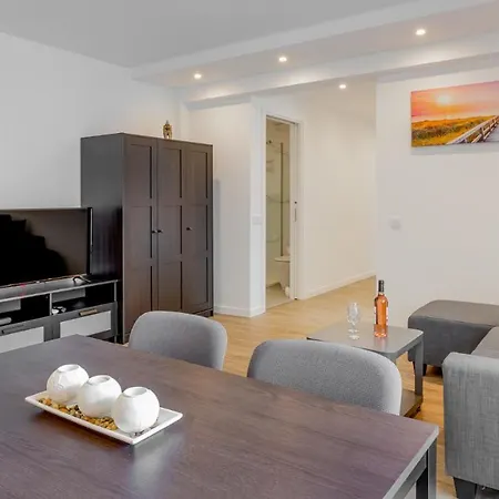 Brand New 2 Bdr Flat W/rooftop Pool By Lovelystay * Olhao
