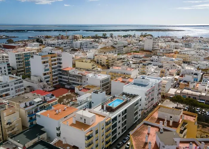 Brand New 2 Bdr Flat W/rooftop Pool By Lovelystay * Olhão