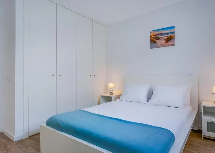 Brand New 2 Bdr Flat W/rooftop Pool By Lovelystay Appartement