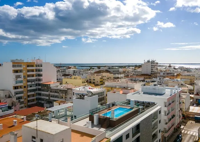 Brand New 2 Bdr Flat W/rooftop Pool By Lovelystay Appartement