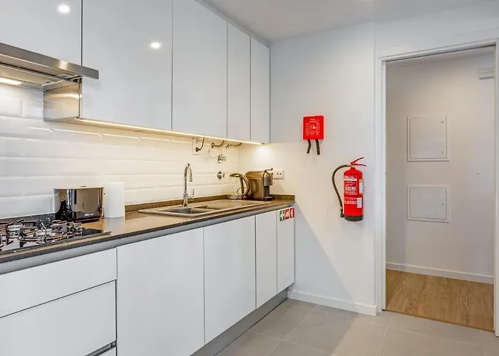 Brand New 2 Bdr Flat W/rooftop Pool By Lovelystay Appartement *